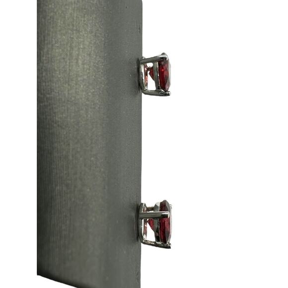 14K White Gold Garnet Stud Earrings with Costco Certificate 1.7 grams - Picture 3 of 8